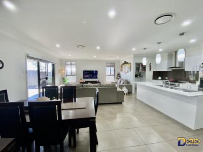 Modern Living - Immaculate Home